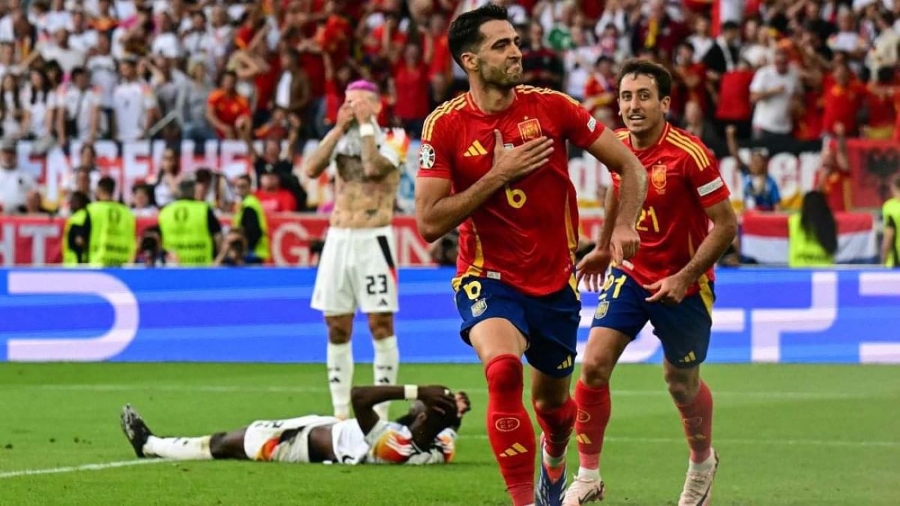 စပိန်ကစားသမားတွေရဲ့ တိုက်ပွဲဝင်စိတ်ဓါတ်ကို ဒယ်လာဖွန်တေဂုဏ်ယူ 